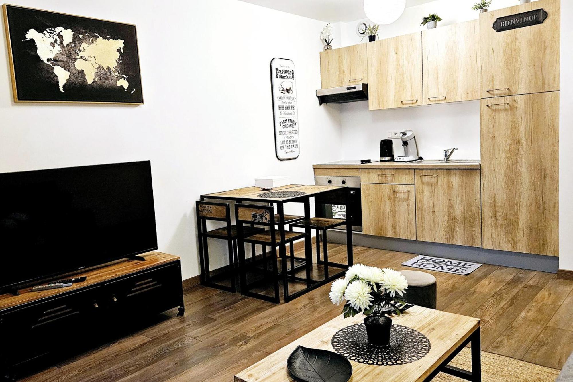 Passage Secret - Ideal Pro, Couples, Familles & Amis - Le Calme En Hypercentre - Wifi Haut Debit - Netflix - Machine A Laver - Gare, Cathedrale, Commerces, Restaurants & Transports En Commun A Moins De 10 Minutes A Pied Reims Bagian luar foto